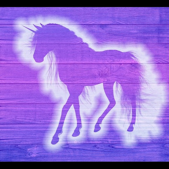 Meet your Posher, Hawa - Picture 1 of 1